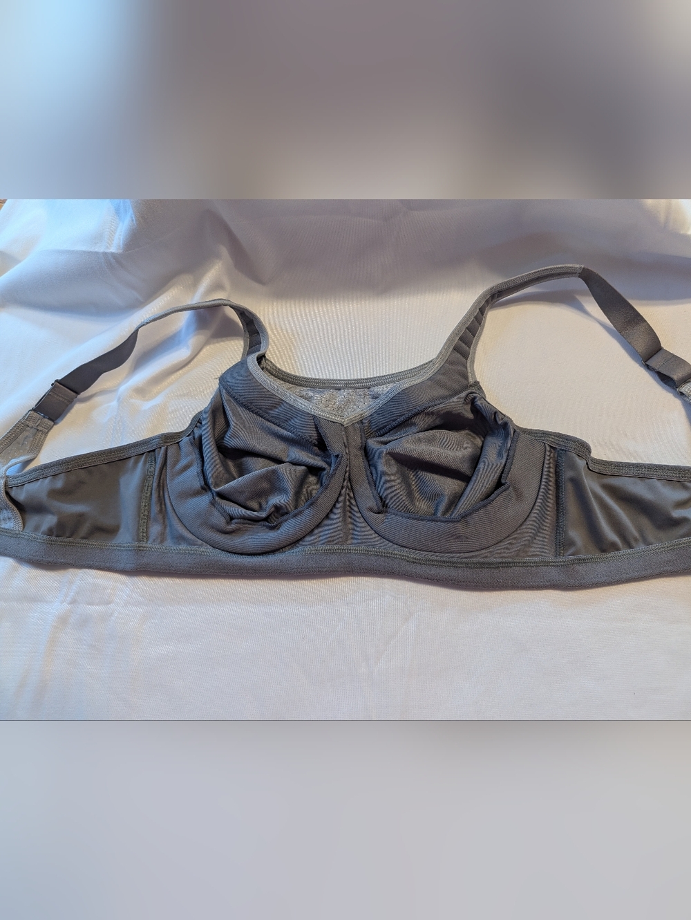 Glamorise Sport Elite Performance Underwire Bra Size 40 B BNWOT - Picture 5 of 9